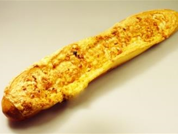 Stokbrood kaas-uien&nbsp;ongesneden