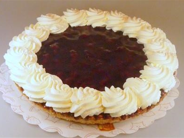 Kersen vlaai slagroom bladerdeeg